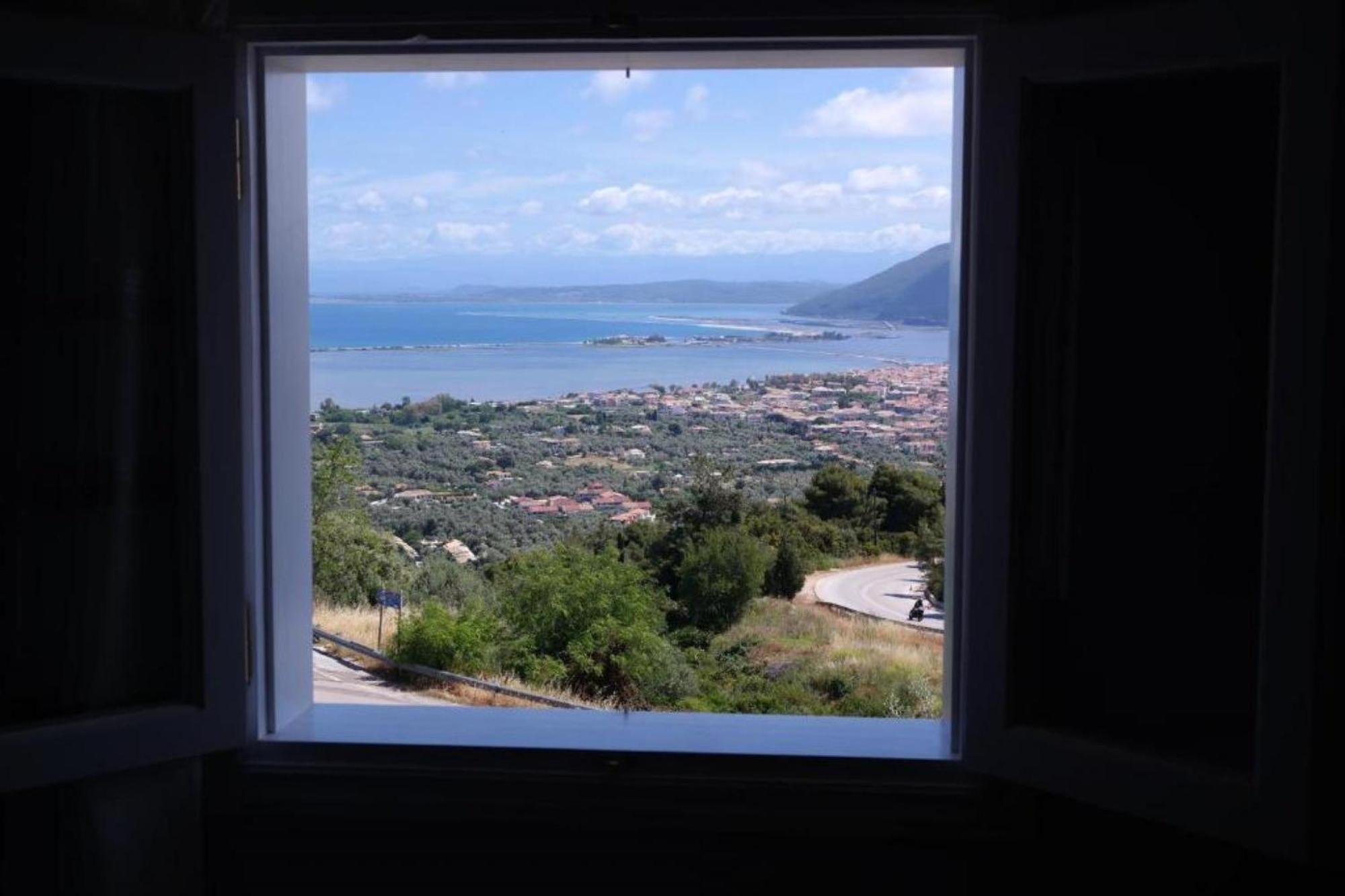 Eris Villa - Amazing View In Lefkada Frínion Dış mekan fotoğraf